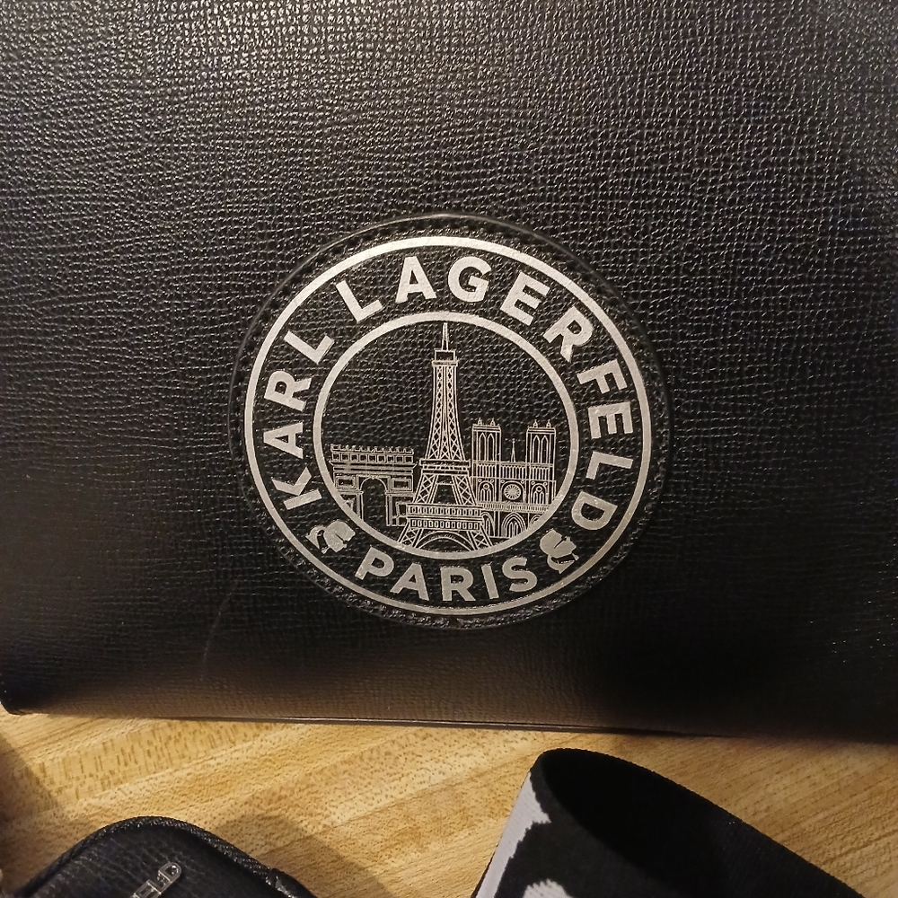 NWT Karl Lagerfeld Black Paris Tote/Crossbody with Coin pouch/airpod case. - Picture 11 of 11